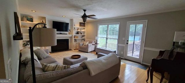 1578 Fair Oaks Lane, Snellville, GA 30078