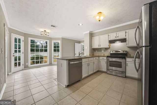 1578 Fair Oaks Lane, Snellville, GA 30078