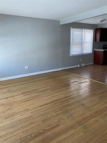 53 E 101st Street, Chicago, IL 60628