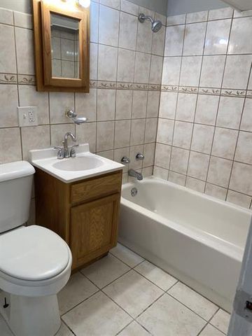 53 E 101st Street, Chicago, IL 60628