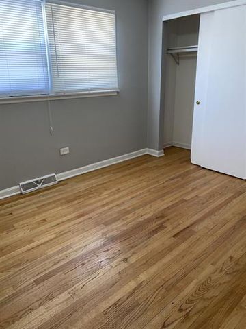 53 E 101st Street, Chicago, IL 60628