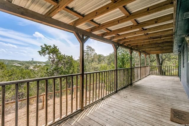 156 Misty Hills Dr, Canyon Lake, TX 78133