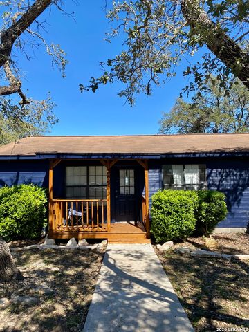 156 Misty Hills Dr, Canyon Lake, TX 78133