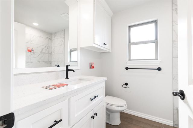 916 Damask Drive, Edmond, OK 73034