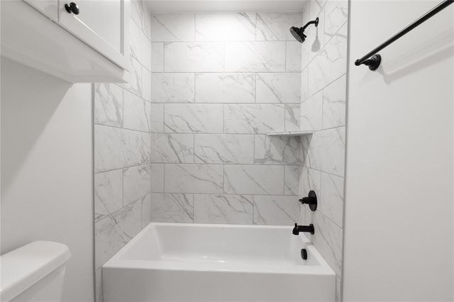 916 Damask Drive, Edmond, OK 73034