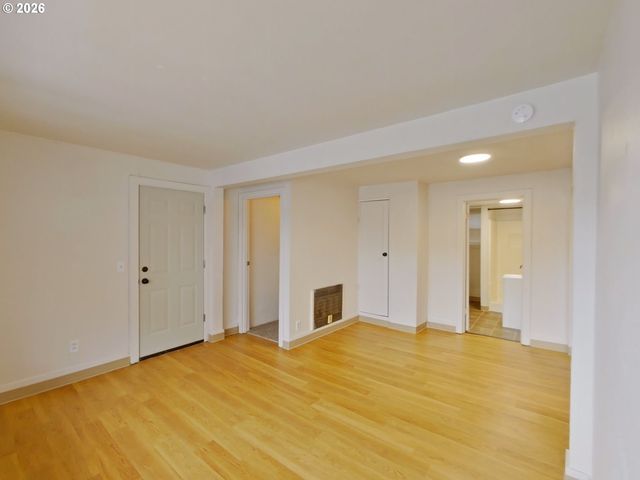 423 E 18TH Ave, Eugene, OR 97401