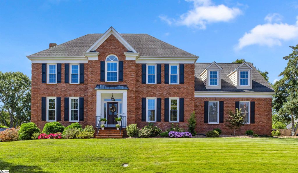 7 Wildflower Court, Greenville, SC 29615