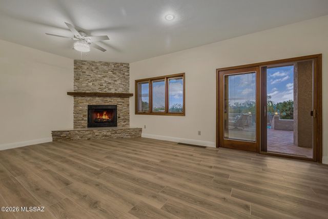 6080 N Sabino Shadow Lane, Tucson, AZ 85750