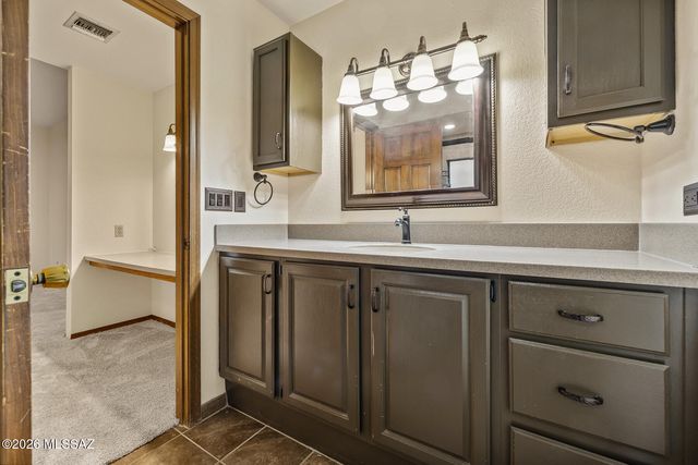 6080 N Sabino Shadow Lane, Tucson, AZ 85750