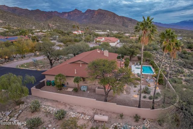 6080 N Sabino Shadow Lane, Tucson, AZ 85750