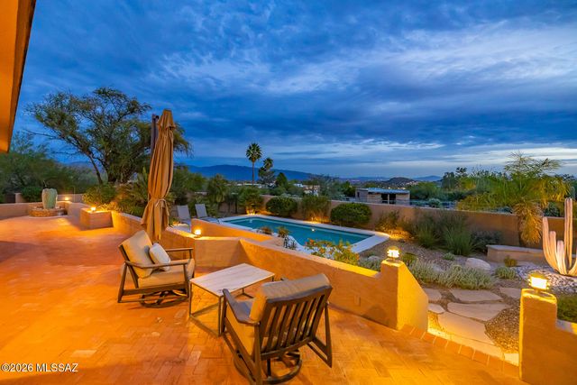 6080 N Sabino Shadow Lane, Tucson, AZ 85750