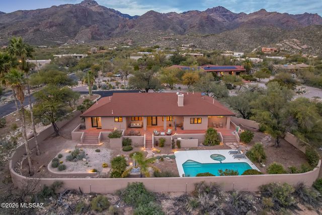 6080 N Sabino Shadow Lane, Tucson, AZ 85750