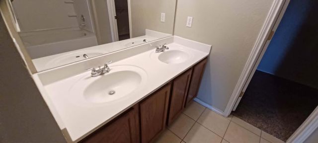 18101 Topsail ST, Manor, TX 78653