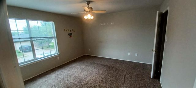 18101 Topsail ST, Manor, TX 78653