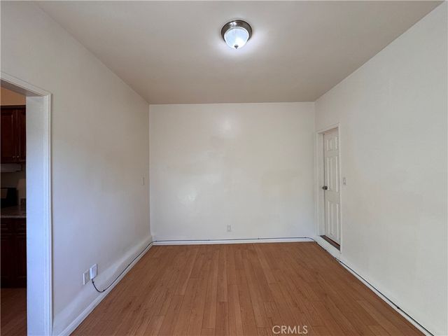 7051 3rd, Los Angeles, CA 90043