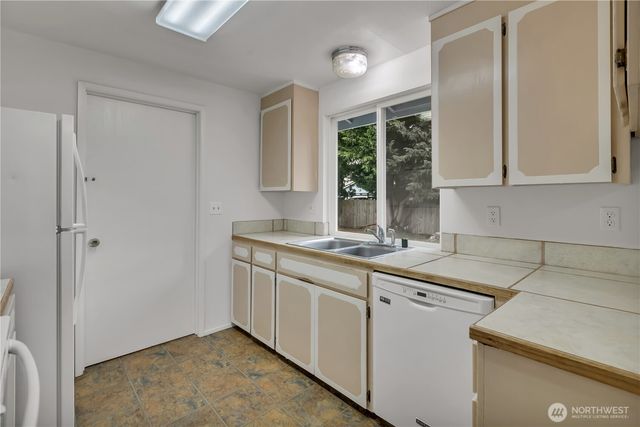 107 Butte Avenue, Pacific, WA 98047