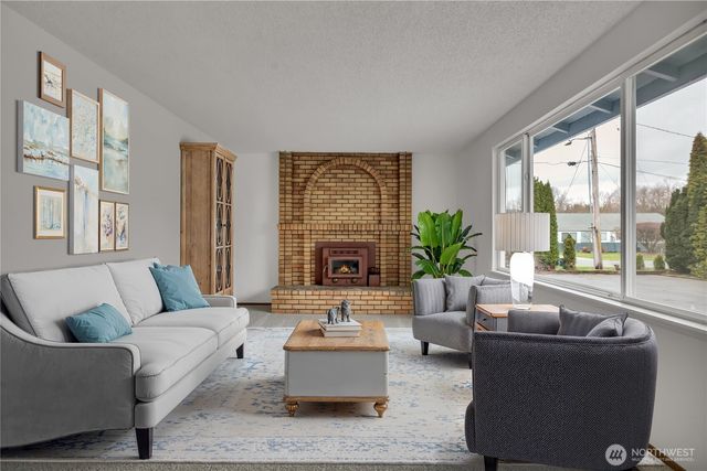 107 Butte Avenue, Pacific, WA 98047