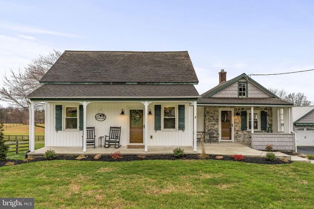 1435 NEWPORT RD, Manheim, PA 17545