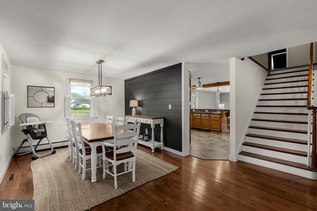 1435 NEWPORT RD, Manheim, PA 17545