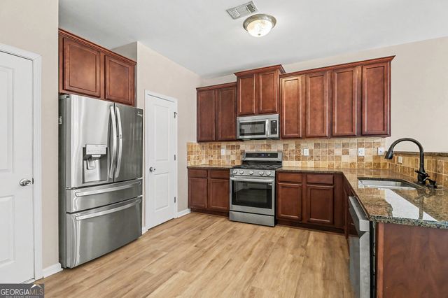 1560 Parkside Village Drive, Cumming, GA 30040