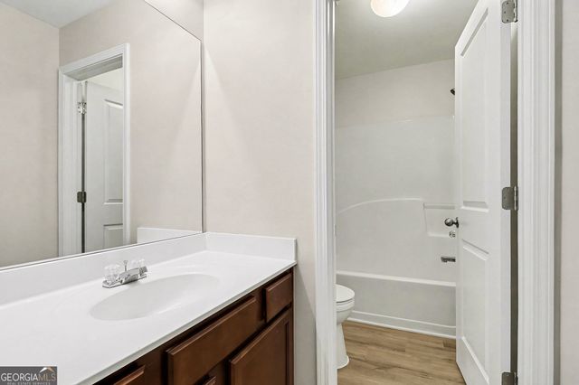 1560 Parkside Village Drive, Cumming, GA 30040