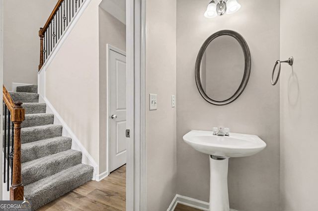 1560 Parkside Village Drive, Cumming, GA 30040