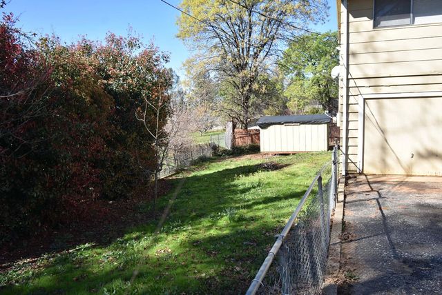 10091 East Dr, Grass Valley, CA 95945