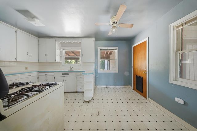 720 N School St, Lodi, CA 95240