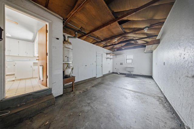 720 N School St, Lodi, CA 95240