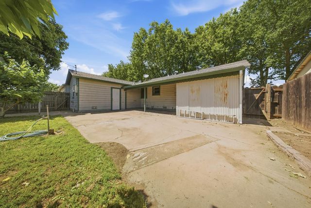 720 N School St, Lodi, CA 95240