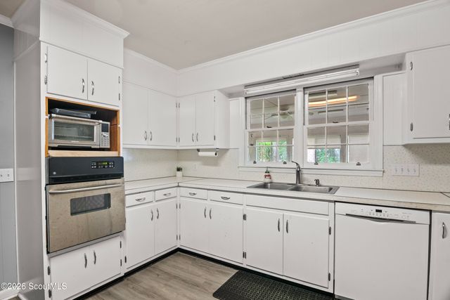 147 W Magnolia Street, Jesup, GA 31545