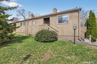 196 Apache Lane A, Stratford, CT 06614