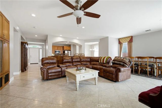 30365 Glen Ellen Circle, Murrieta, CA 92563