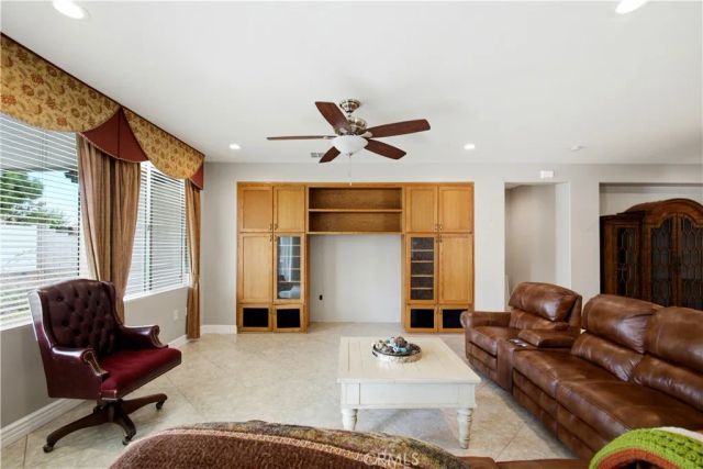 30365 Glen Ellen Circle, Murrieta, CA 92563