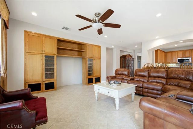 30365 Glen Ellen Circle, Murrieta, CA 92563