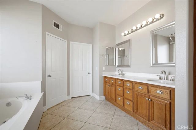30365 Glen Ellen Circle, Murrieta, CA 92563
