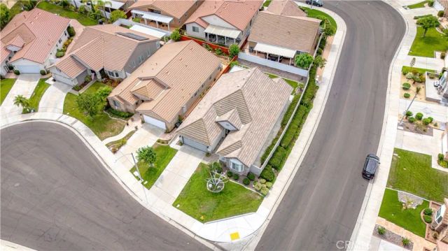 30365 Glen Ellen Circle, Murrieta, CA 92563