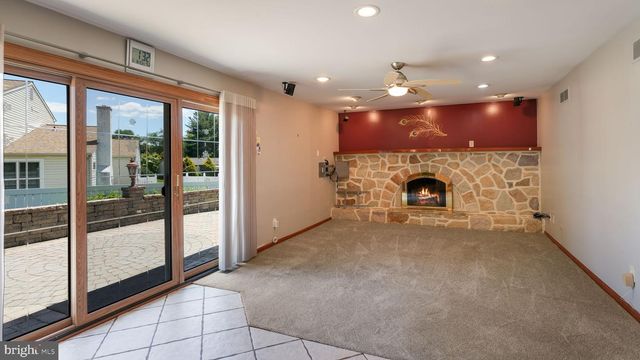 1815 CYNTHIA LN, Feasterville Trevose, PA 19053