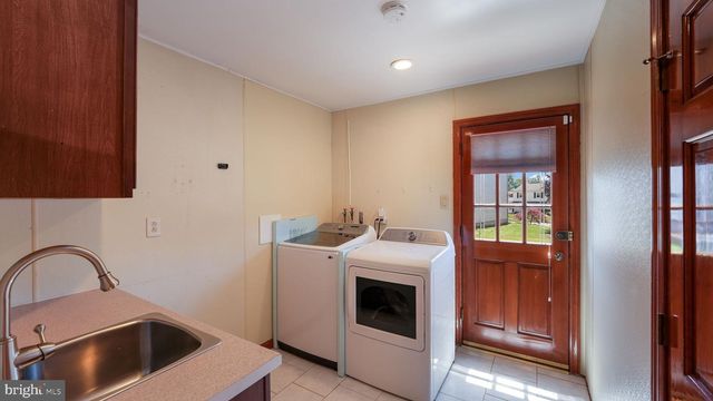 1815 CYNTHIA LN, Feasterville Trevose, PA 19053