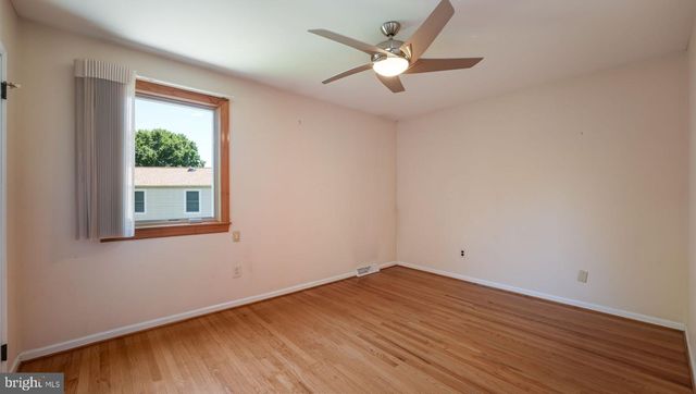 1815 CYNTHIA LN, Feasterville Trevose, PA 19053
