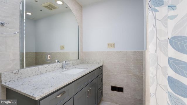 1815 CYNTHIA LN, Feasterville Trevose, PA 19053