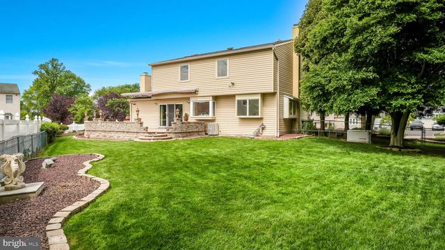 1815 CYNTHIA LN, Feasterville Trevose, PA 19053