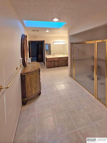 3022 Pleasant Drive, Bellevue, NE 68147
