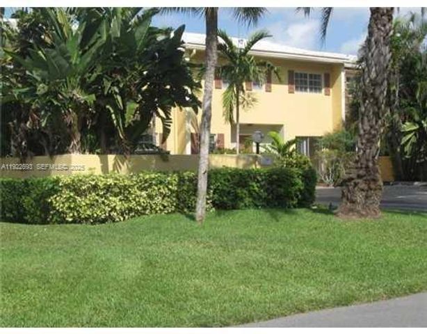 3141 N Palm Aire Dr 3141, Pompano Beach, FL 33069