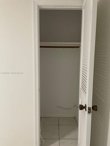 3141 N Palm Aire Dr 3141, Pompano Beach, FL 33069