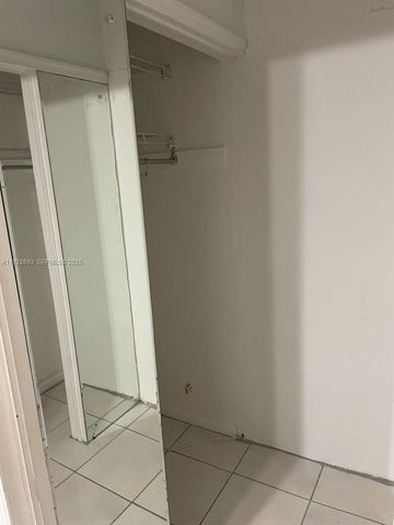 3141 N Palm Aire Dr 3141, Pompano Beach, FL 33069