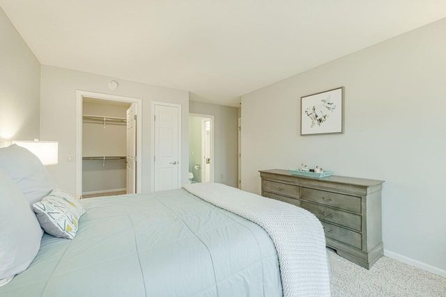 2831 HOLBORN Circle, Madison, WI 53718