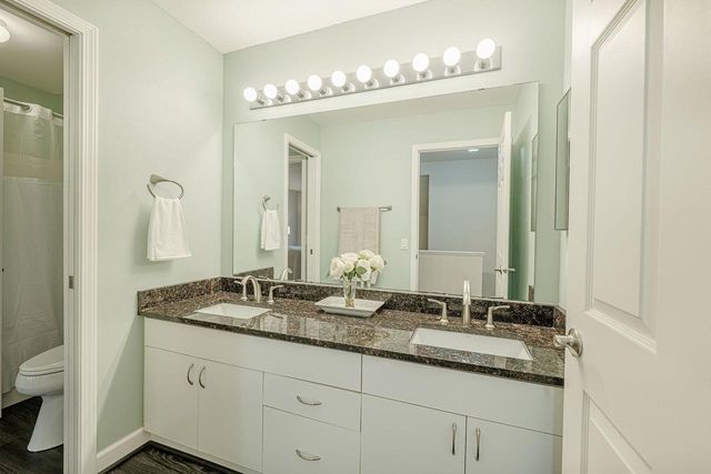 2831 HOLBORN Circle, Madison, WI 53718