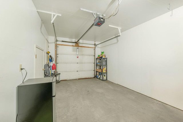 2831 HOLBORN Circle, Madison, WI 53718