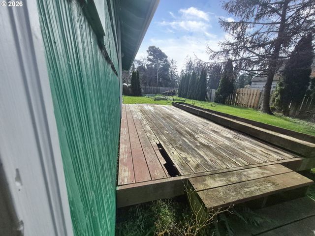 4005 ELMWOOD St, Tillamook, OR 97141